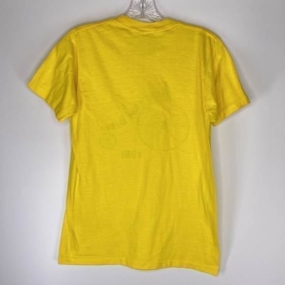 Vintage Screen Stars Bucks For Bikes 1981 Yellow Short Sleeve Tshirt Size Medium - Picture 2 of 6